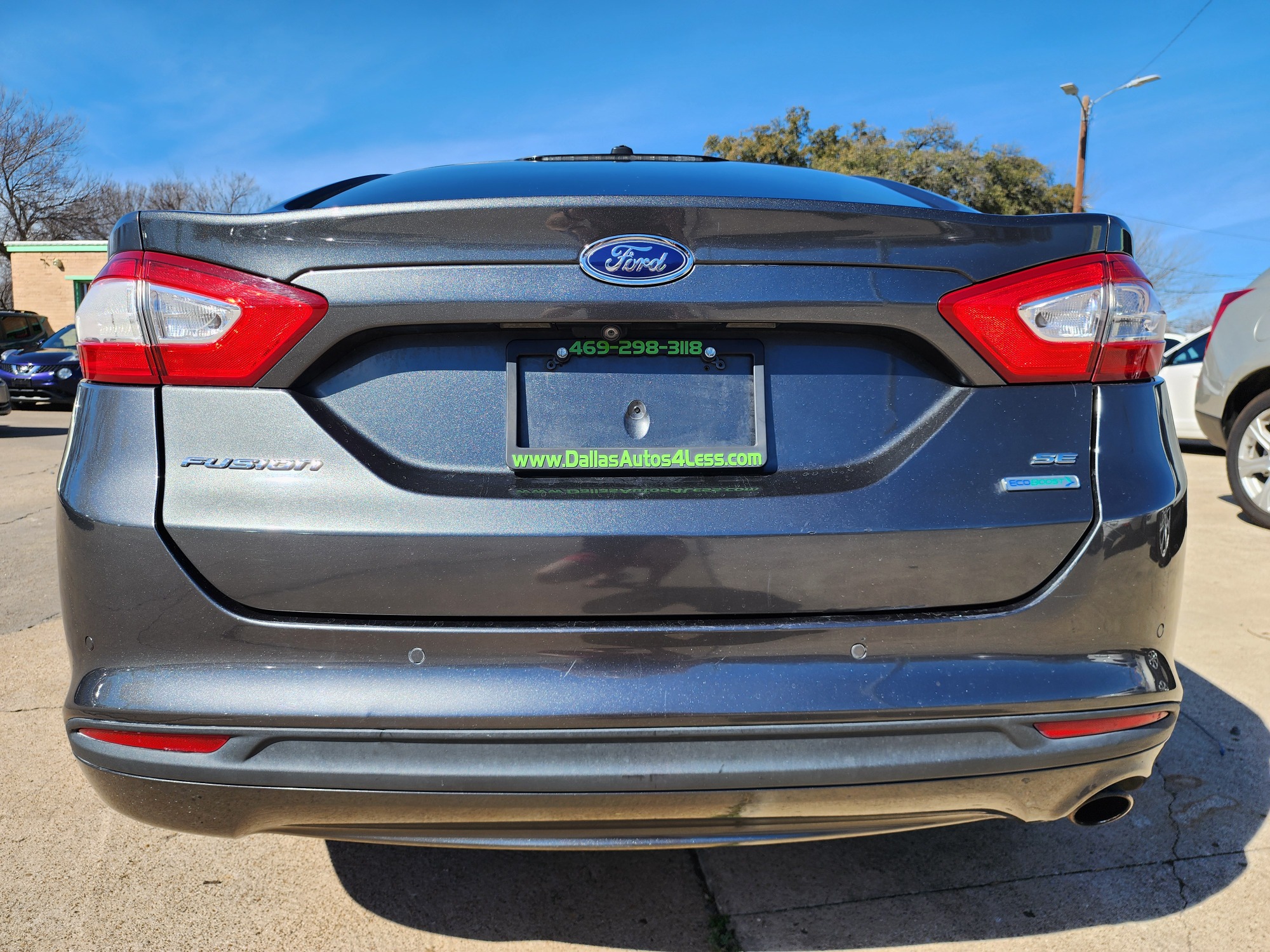 2015 GRAY /BEIGE Ford Fusion SE (3FA6P0HD4FR) with an 1.5L L4 DOHC 16V engine, AUTO transmission, located at 2660 S.Garland Avenue	, Garland, TX, 75041, (469) 298-3118, 32.885387, -96.656776 - Photo #4